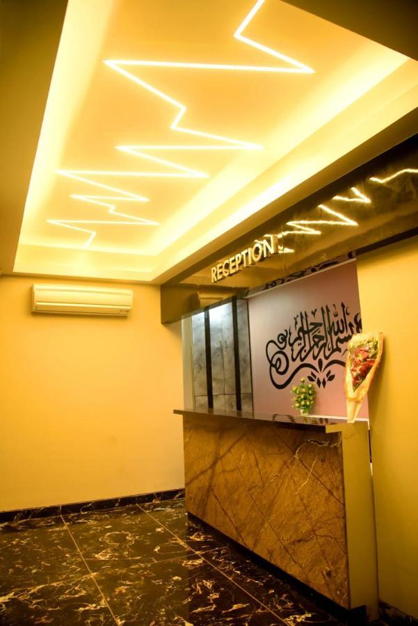 Charyana Hotel Ac Dormitory Ahmadabad Zewnętrze zdjęcie